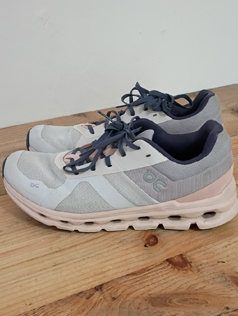 On Cloud Speed Board Swiss Engineering Cloud Runner Sneaker Size 10